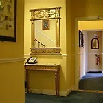 Гостевой дом O'neills Victorian Pub & Townhouse