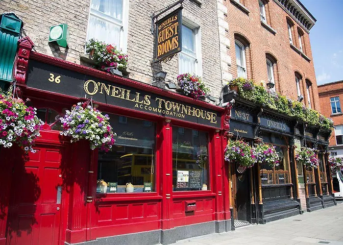 O'neills Victorian Pub & Townhouse בית הארחה
