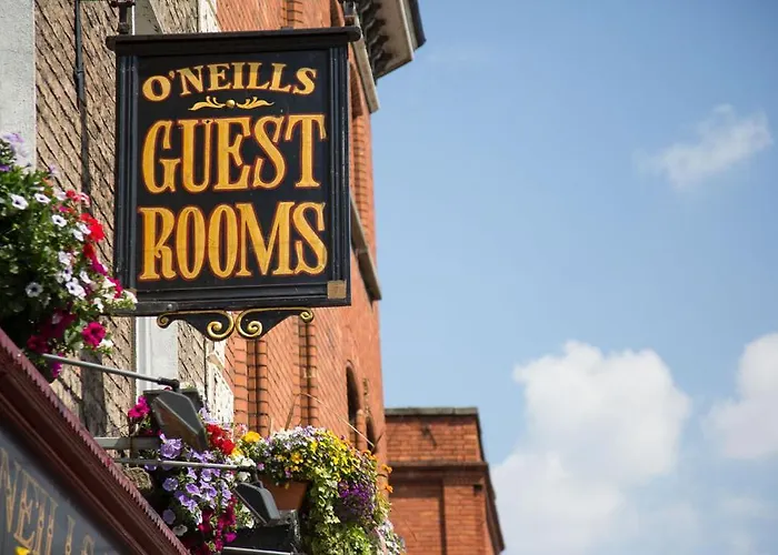 בית הארחה O'neills Victorian Pub & Townhouse 4*