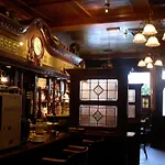 O'neills Victorian Pub & Townhouse